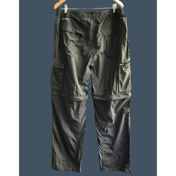 COLUMBIA- MENS GREY LIGHT WEIGHT OUTDOOR CARGO SHORTS/ PANTS SIZE 36 WAIST - Picture 3 of 7